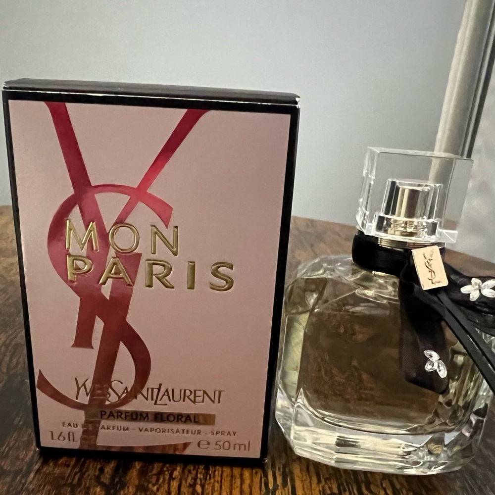 Yves Saint Laurent Black Box Packaging